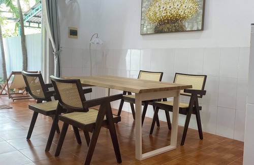 Central Mui Ne Beach House | Dứa Homestay Mũi Né