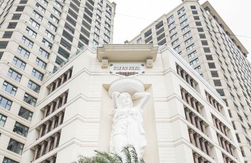 Quang An Apartment | D Le Roi Soleil Premium Suites