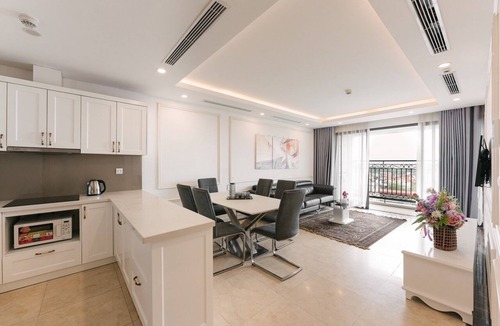 Quang An Apartment | D'LEROI SOLEIL- Near West Lake In Ha Noi