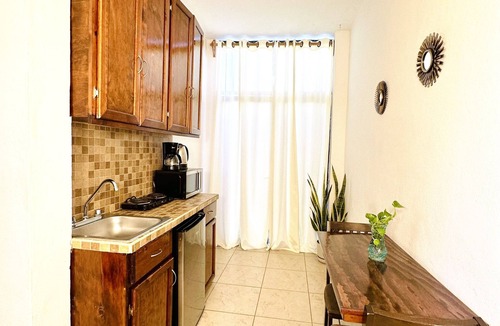 Juarez Apartment | Damasus- Oasis Tropical on downtown 5min from Marina