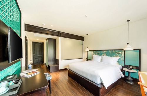 Cam Chau Hotel | De An Hotel - Suite Room