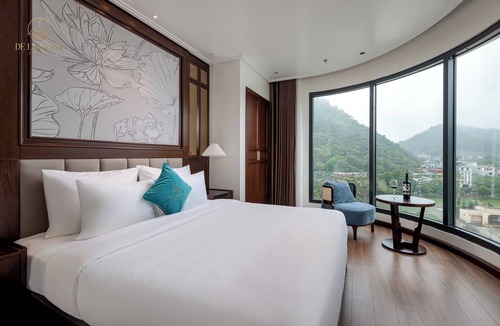 Ha Giang Hotel | De La Mont Hotel Ha Giang