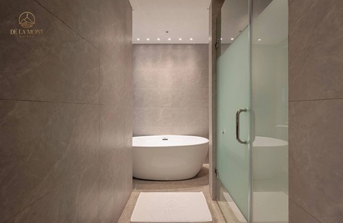 Ha Giang Hotel | De La Mont Hotel Ha Giang