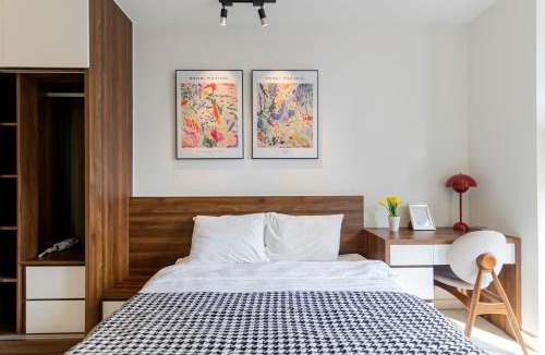 Little Japan Apartment | De Lux Central Studio next Hyatt ,Opera House ,Benthanh ,Pool,Gym