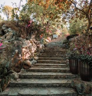 Thach That Hotel | De Mémoire Retreat