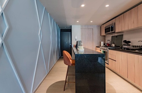 Del Valle Apartment | Del Valle Home with Balcony Near Cafés & Parks
