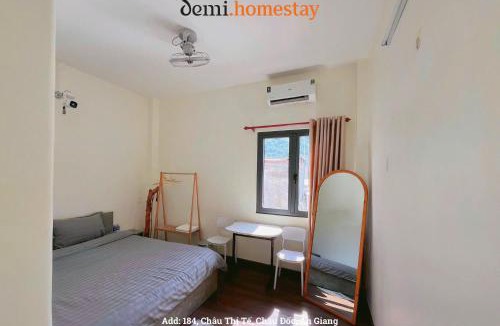 Nui Sam Hotel | DeMi Homestay 2 - Châu Đốc