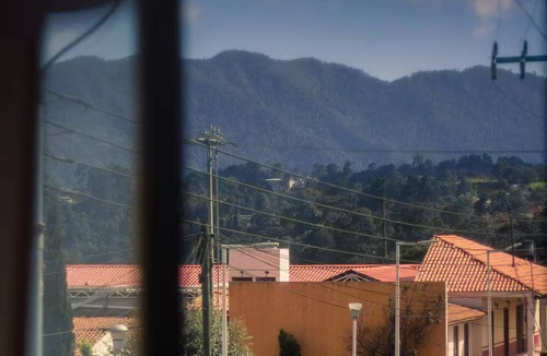 Zacatlan Apartment | Depa familiar en el centro de Zacatlán 6 huéspedes A 2 cuadras del convento