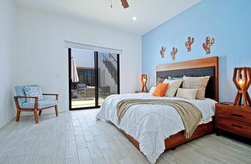El Centenario House | Desert Luxury Villa Pool Rooftop Near Airport