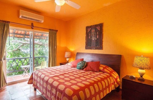 Downtown Condo | Discover Playa | 3 Balconies & 1 Block to Beach