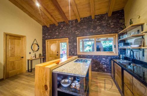 Mazamitla Ski Chalet | DNellys/Cabaña Roja