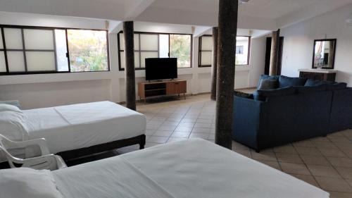 Tecolutla Hotel | Don Luis Hostal - Sucursal Galeana - Tecolutla