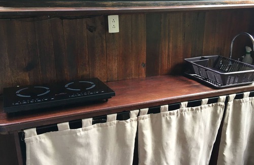 Cuatunalco House | Double Bed, Queen size, small kitchen, terrace, wi-fi- air condition