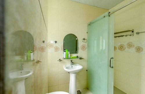 Con Son Hotel | DOUBLE ROOM - 50m TO THE BEACH