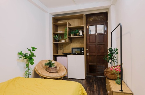 Phuong 8 House | Double room No.01 with private toilet and kitchen
