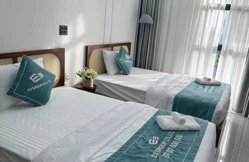 Long Beach Hotel | E3 Hotel Group