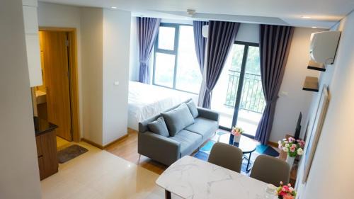 Ha Long Apartment | Ecobay Halong 2- Mountain view & near Marina beach