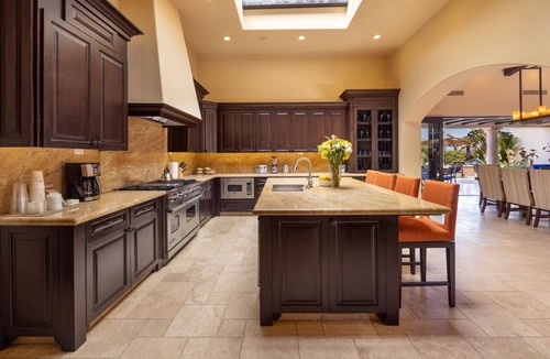 Cabo San Lucas Villa | Elegant 4-Bedroom Getaway w/Media Room, Sleeps 14