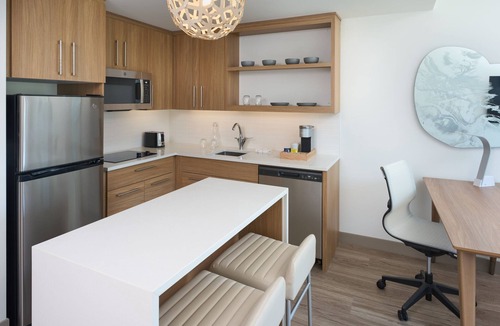 Indialantic Hotel | Element by Marriott Melbourne Oceanfront