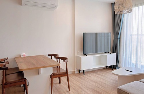 District 9 Apartment | Emma House 3 - Vinhomes Grand Park District 9 with 2BR
