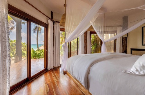 Zona Hotelera Resort | Encantada Tulum