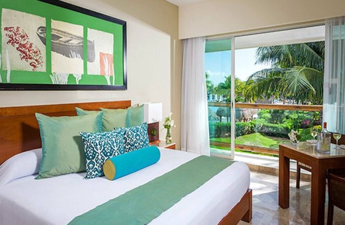 Playacar Resort | Enjoy Sunsets @Luxury Studio/1BR/2BR Oasis Perfect for Romantic Getaway & Family