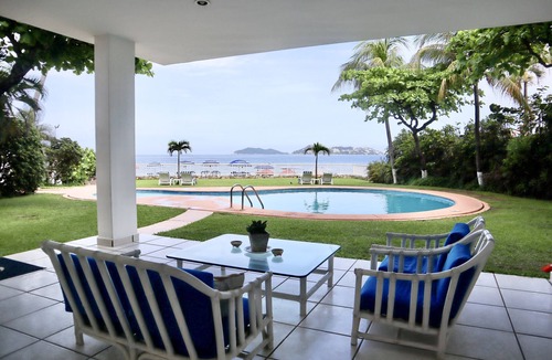 Costa Azul Apartment | Enjoy the most beautiful bay in the world. Acapulco Bay!