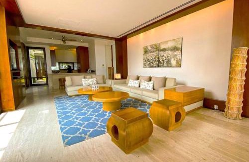 Ngu Hanh Son Villa | Entire 3 Bedroom Beachfront Villa Danang