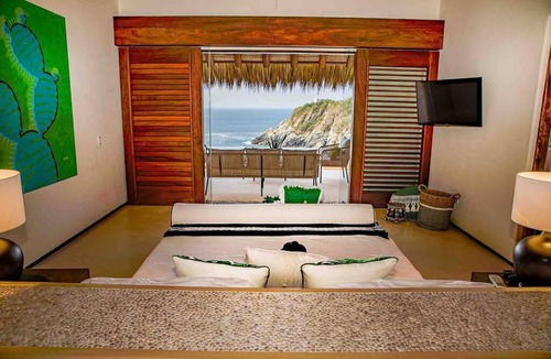 Zihuatanejo Villa | Exclusiva Villa en Punta Garrobo