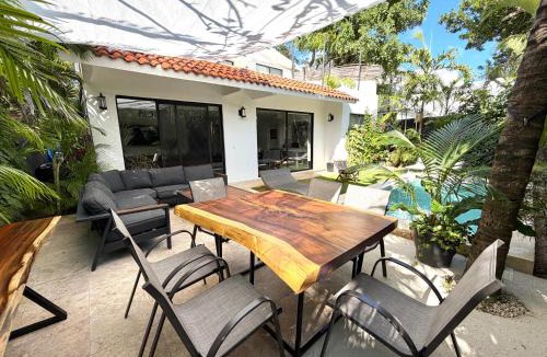 Playacar Beach Villa | Exclusive Villa Steps from the Beach Playacar