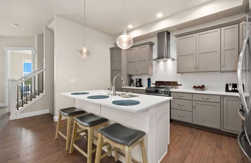 Loveland House | Executive Edge-Master Balcony Mtn Views!