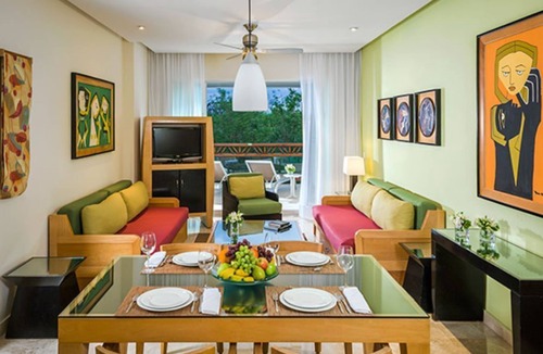 Centro Resort | Exotic Resort in Mexico with private plunge pool!