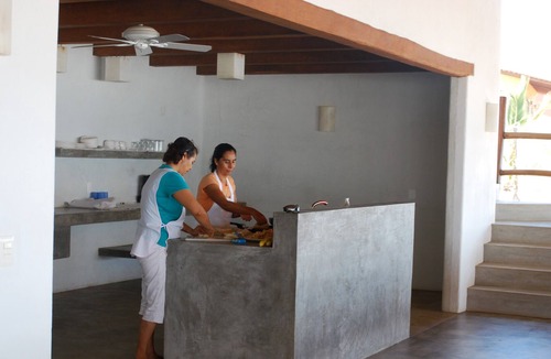 La Union de Isidoro Montes de Oca House | Experience real beach life where your only view is endless beach and surf