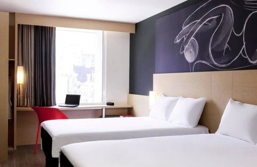Colonia Centro Hotel | Explore Parks & Museums! 4 Affordable Units Near Metro Access!