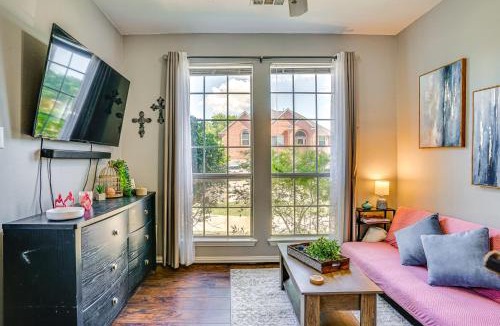 Bedford Apartment | Explore & Unwind: Charming Bedford Apartment