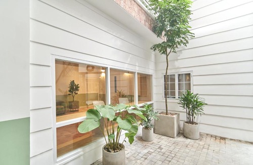 District 3 Hotel | Express by M Village Cao Thắng, a brand of Modern Village Lifestyle