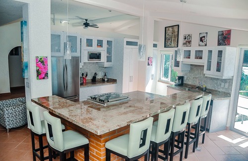 South Shore Hotel Area Condo | Extraordinary Ocean Front 4 BR Penthouse