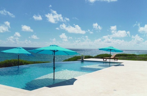 Isla Mujeres House | Fabulous Oceanfront Home on the Southern End of Isla