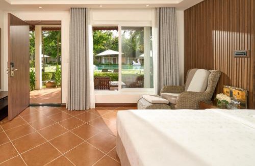 Ba Keo Resort | Famiana Green Villa - Complimentary Airport Shuttle