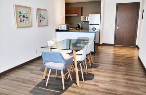 Anahuac Apartment | FIFA World Cup Two Beautiful 1 BR apts, 2 floors apart HS WiFi, full amenities!