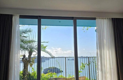 Cat Hai Hotel | Flamingo Cat Ba Beach Resort