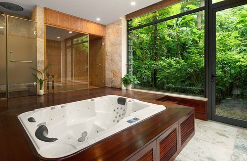 Phuc Yen Hotel | Flamingo Dai Lai Resort - Managed by Flamingo Hotels & Resorts