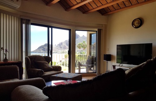 Sector Bahia Condo | Fresh, new 2BR 2 Bath Ocean view Condo, heated pool , jacuzzi , shaded parking