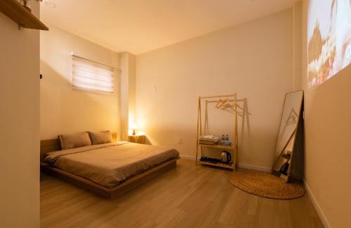 District 11 Hotel | Gô Home