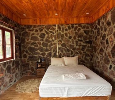 Trung Khanh Bed & Breakfast | Gạo Homestay Làng Đá