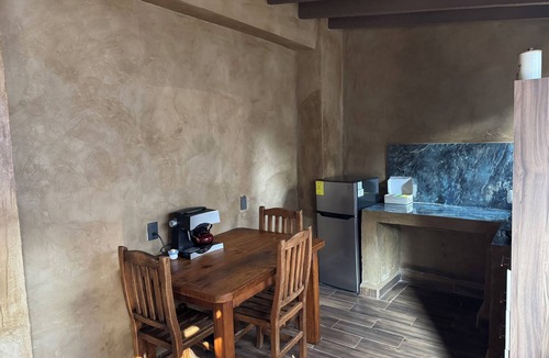 Tepoztlan Cottage | Galley downtown Tepoztlan with parking lot