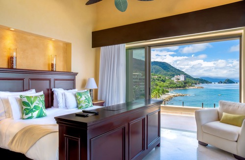 South Shore Hotel Area Hostel | Garza Blanca Preserve Resort & Spa