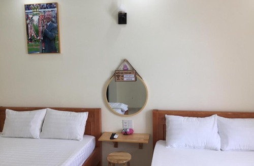 Con Son Hotel | Goal Goal Goal Hotel