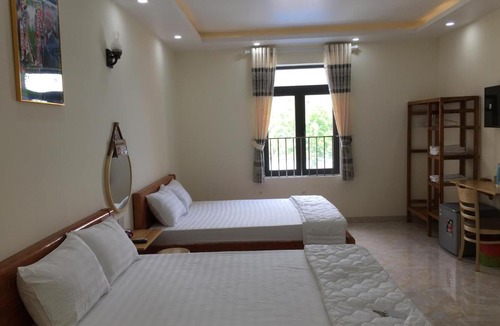 Con Son Hotel | Goal Goal Goal Hotel