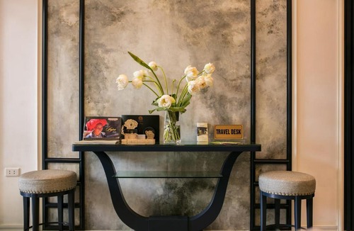 Hang Bo Hotel | Golden Rooster Hotel
